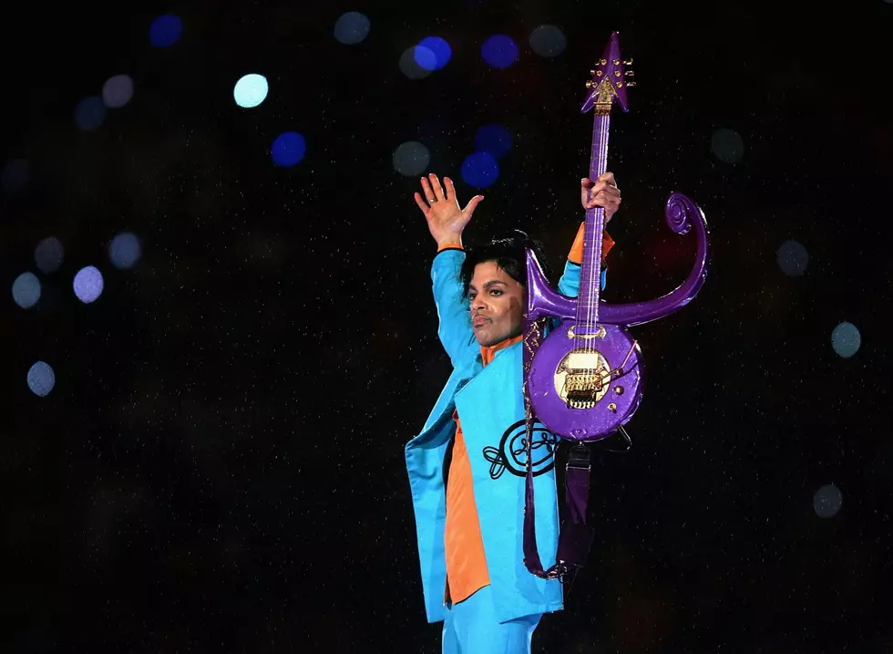 Minnesota Music HOF Gets Iconic Gift In The Form Of A Guitar